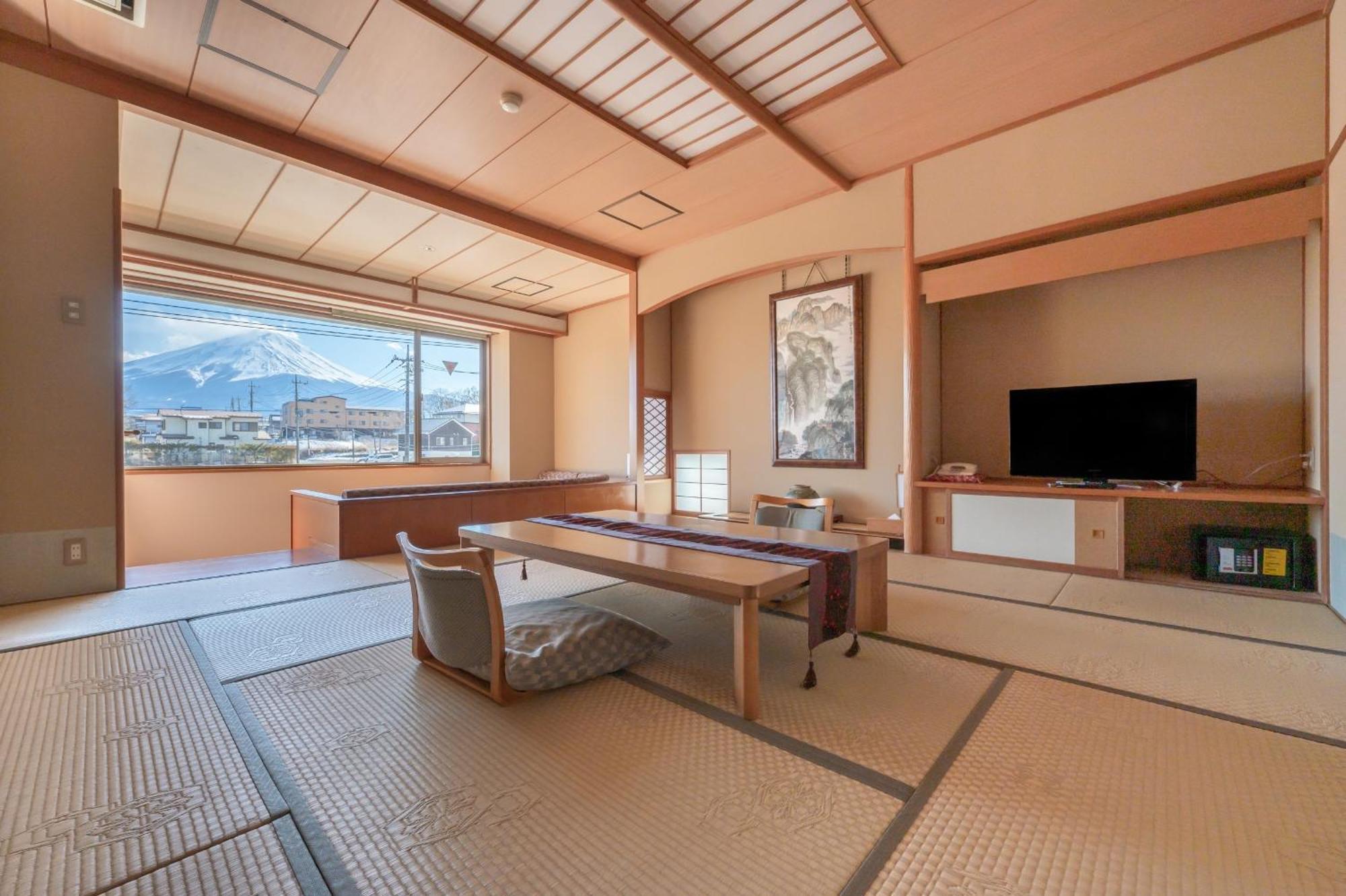Oike Hotel Fujikawaguchiko Bagian luar foto